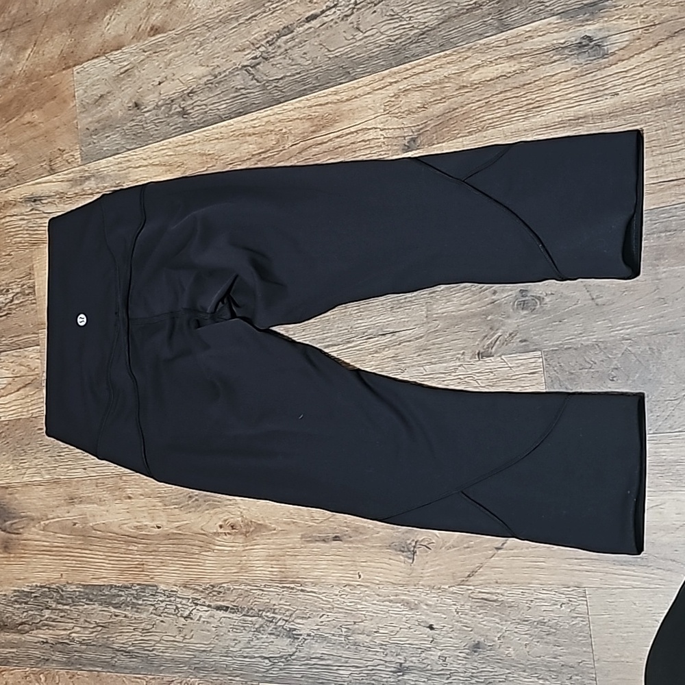 LULULEMON capri leggings - Picture 1 of 7